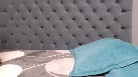 Miia online show from 16, 2, 2025