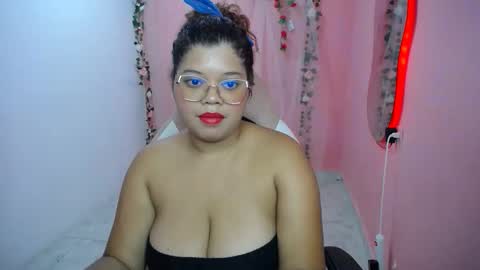 natalie_tits1 online show from 10, 9, 2025