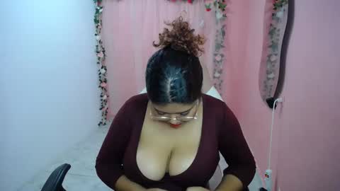 natalie_tits1 online show from 19, 9, 2025