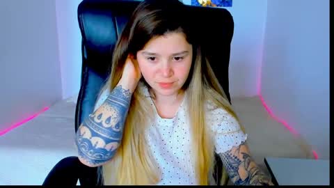 Snapshot of natalisecret chatting on 16, 5, 2026 natalisecret online show from 16, 5, 2026