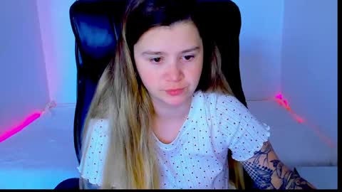 Snapshot of natalisecret chatting on 28, 5, 2026 natalisecret online show from 28, 5, 2026
