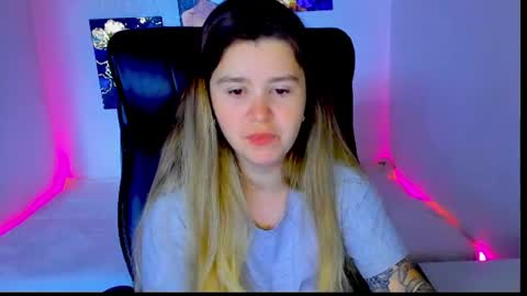 Snapshot of natalisecret chatting on 17, 6, 2026 natalisecret online show from 17, 6, 2026