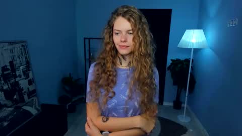 Snapshot of nataly_hello chatting on 26, 10, 2025 Natalie online show from 26, 10, 2025