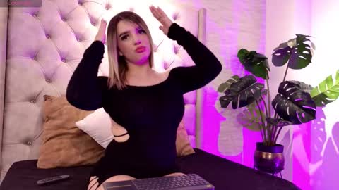 nataly_lblanck online show from 18, 10, 2025