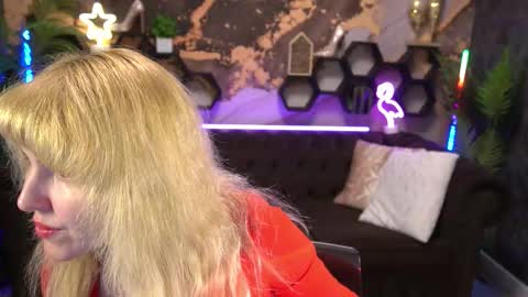 Snapshot of natalychanell chatting on 21, 9, 2025 natalychanell online show from 21, 9, 2025