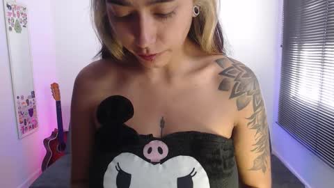   online show from 29, 11, 2025