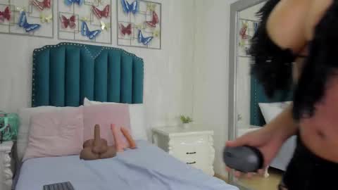 Snapshot of natasha04__ chatting on 6, 1, 2026 natasha04 online show from 6, 1, 2026