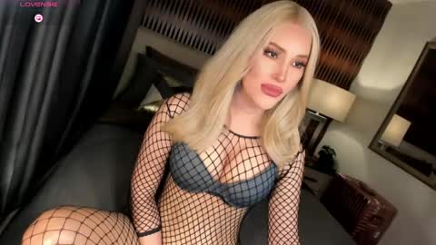 Snapshot of natasha2112 chatting on 5, 6, 2026 Natasha online show from 5, 6, 2026