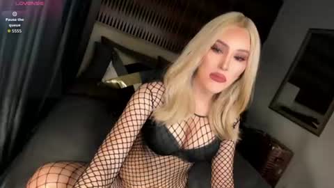 Snapshot of natasha2112 chatting on 12, 7, 2026 Natasha online show from 12, 7, 2026