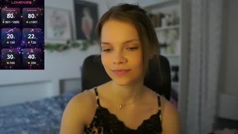 Snapshot of natasha__malkova chatting on 25, 9, 2025 natasha__malkova online show from 25, 9, 2025