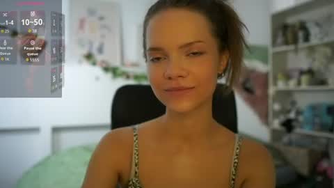 Snapshot of natasha__malkova chatting on 27, 6, 2026 natasha__malkova online show from 27, 6, 2026