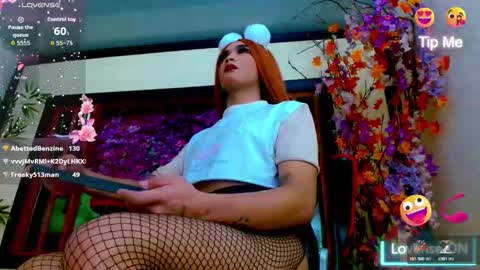 Snapshot of natasha_clifford chatting on 19, 12, 2025 natasha_clifford online show from 19, 12, 2025