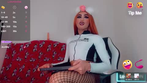 Snapshot of natasha_clifford chatting on 5, 1, 2026 natasha_clifford online show from 5, 1, 2026