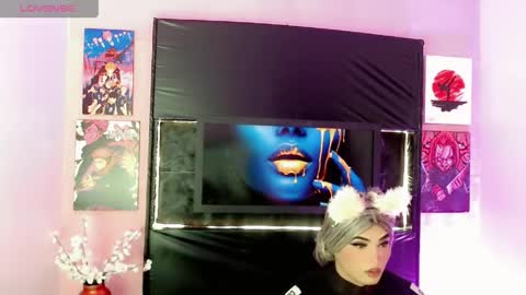 Snapshot of natasha_clifford chatting on 6, 4, 2026 natasha_clifford online show from 6, 4, 2026