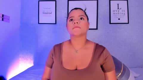  Natasha  online show from 2, 4, 2026