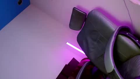 natasha_leigh online show from 9, 4, 2026