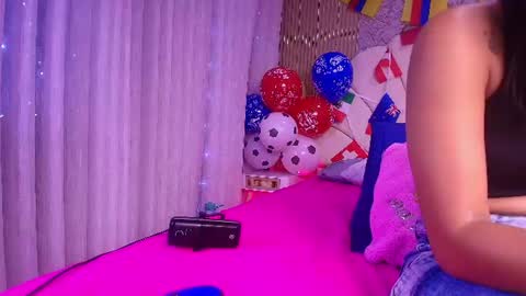 Natasha online show from 4, 7, 2026