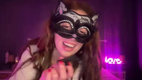 Natasha Saade online show from 6, 2, 2026