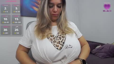 natashaboobs online show from 28, 10, 2025