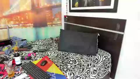 Snapshot of natashajimenez chatting on 12, 1, 2025 Natasha January 13 my Birthday online show from 12, 1, 2025