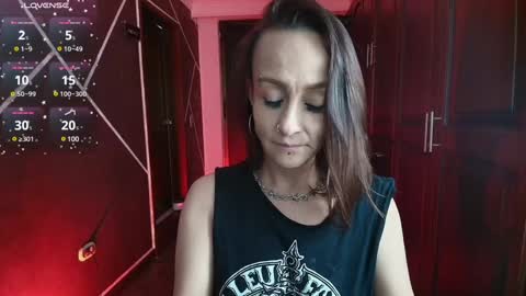 Snapshot of natashamason chatting on 10, 1, 2025 Natasha Mason online show from 10, 1, 2025