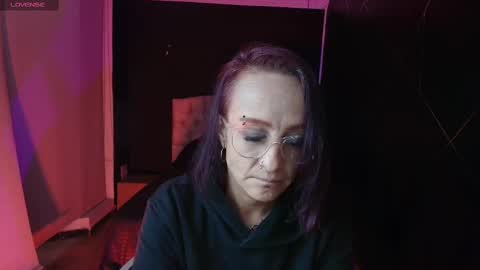 Snapshot of natashamason chatting on 5, 3, 2025 Natasha Mason online show from 5, 3, 2025