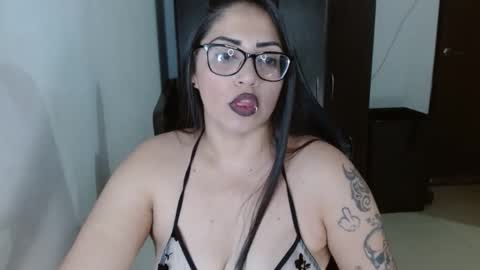 Natasha Smithe  online show from 4, 6, 2026