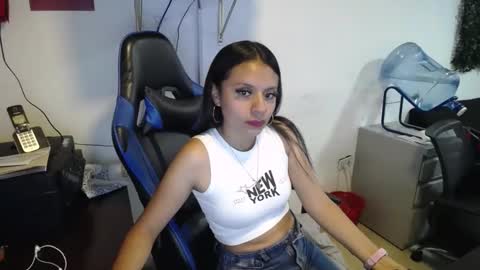 Snapshot of natashax_hot chatting on 8, 2, 2025 Natashax  online show from 8, 2, 2025