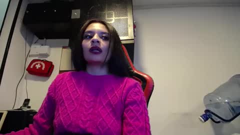 Snapshot of natashax_hot chatting on 19, 9, 2025 Natashax  online show from 19, 9, 2025