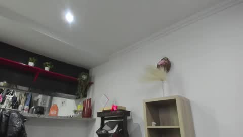 Natasha Independent model online show from 25, 2, 2025