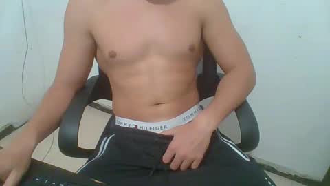 Snapshot of nate_belleri chatting on 15, 12, 2024 Nate belleri online show from 15, 12, 2024