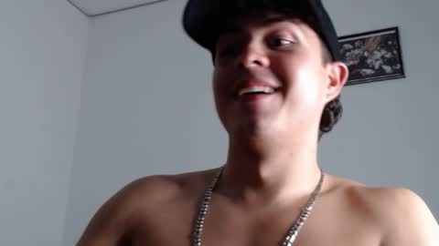 Snapshot of nate_belleri chatting on 6, 2, 2025 Nate belleri online show from 6, 2, 2025