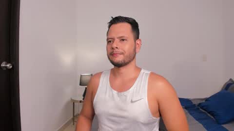 Snapshot of nate_ocean chatting on 1, 2, 2025 Nate Ocean online show from 1, 2, 2025