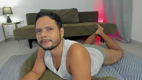 Snapshot of nate_ocean chatting on 25, 11, 2025 Nate Ocean online show from 25, 11, 2025