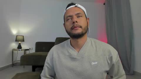 Snapshot of nate_ocean chatting on 26, 11, 2025 Nate Ocean online show from 26, 11, 2025