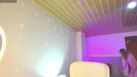 Snapshot of nathaaly_sky chatting on 11, 1, 2025 nathaly sky online show from 11, 1, 2025