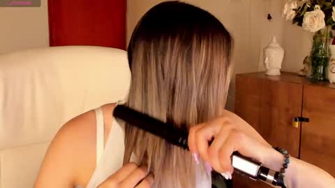 Snapshot of nathaaly_sky chatting on 15, 1, 2025 nathaly sky online show from 15, 1, 2025