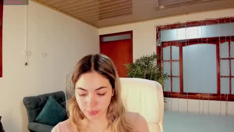 Snapshot of nathaaly_sky chatting on 13, 2, 2025 nathaly sky online show from 13, 2, 2025