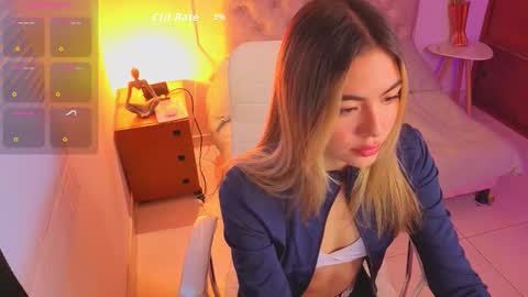 Snapshot of nathaaly_sky chatting on 26, 11, 2025 nathaly sky online show from 26, 11, 2025