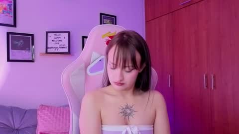 Nathalia Ramirez online show from 10, 3, 2026