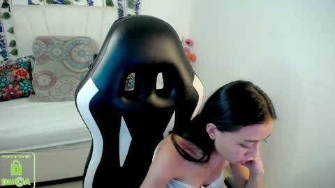 Snapshot of nathaliasweet_1_ chatting on 29, 4, 2026 nathaliasweet_1_ online show from 29, 4, 2026