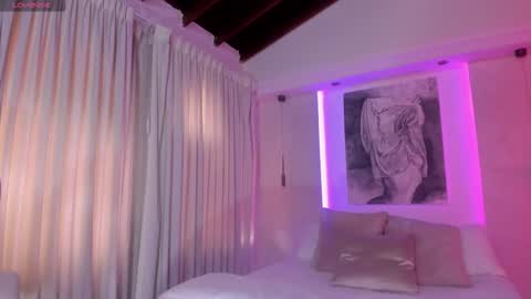 NATHALIE online show from 5, 1, 2026