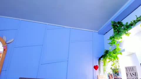 Snapshot of nathalie_rossel chatting on 27, 10, 2025 nathalie rossel online show from 27, 10, 2025