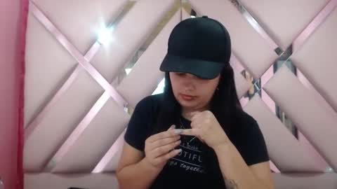 nathaly low online show from 20, 12, 2025