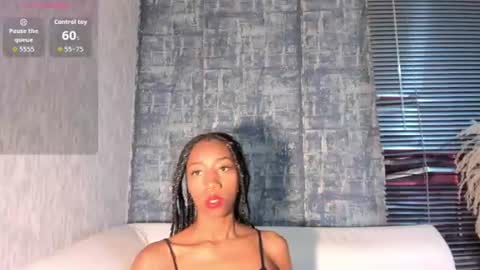 Snapshot of nathalyleen chatting on 24, 6, 2026 online show from 24, 6, 2026