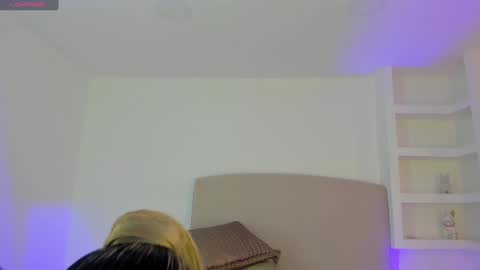 NATHALY  online show from 25, 1, 2025