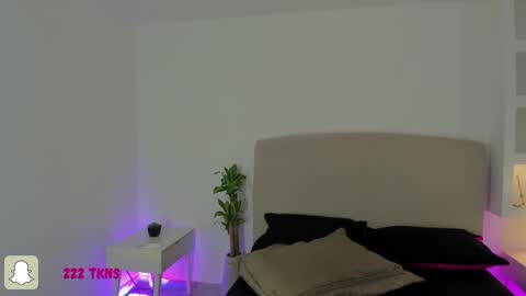 NATHALY  online show from 5, 3, 2026