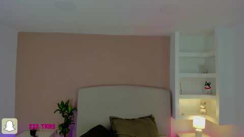 NATHALY  online show from 9, 4, 2026