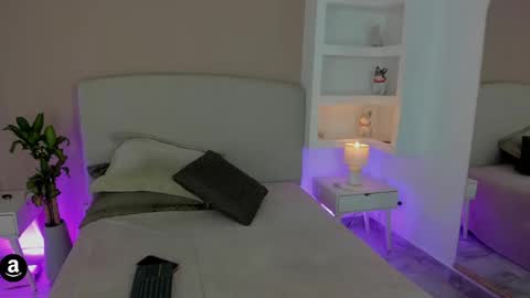 NATHALY  online show from 5, 6, 2026