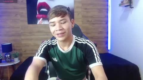 Snapshot of nathanclay chatting on 15, 5, 2026 nathanclay online show from 15, 5, 2026